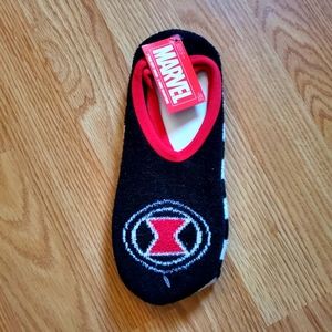 NWT Black Widow Slipper Sock Set. Size 4-10.